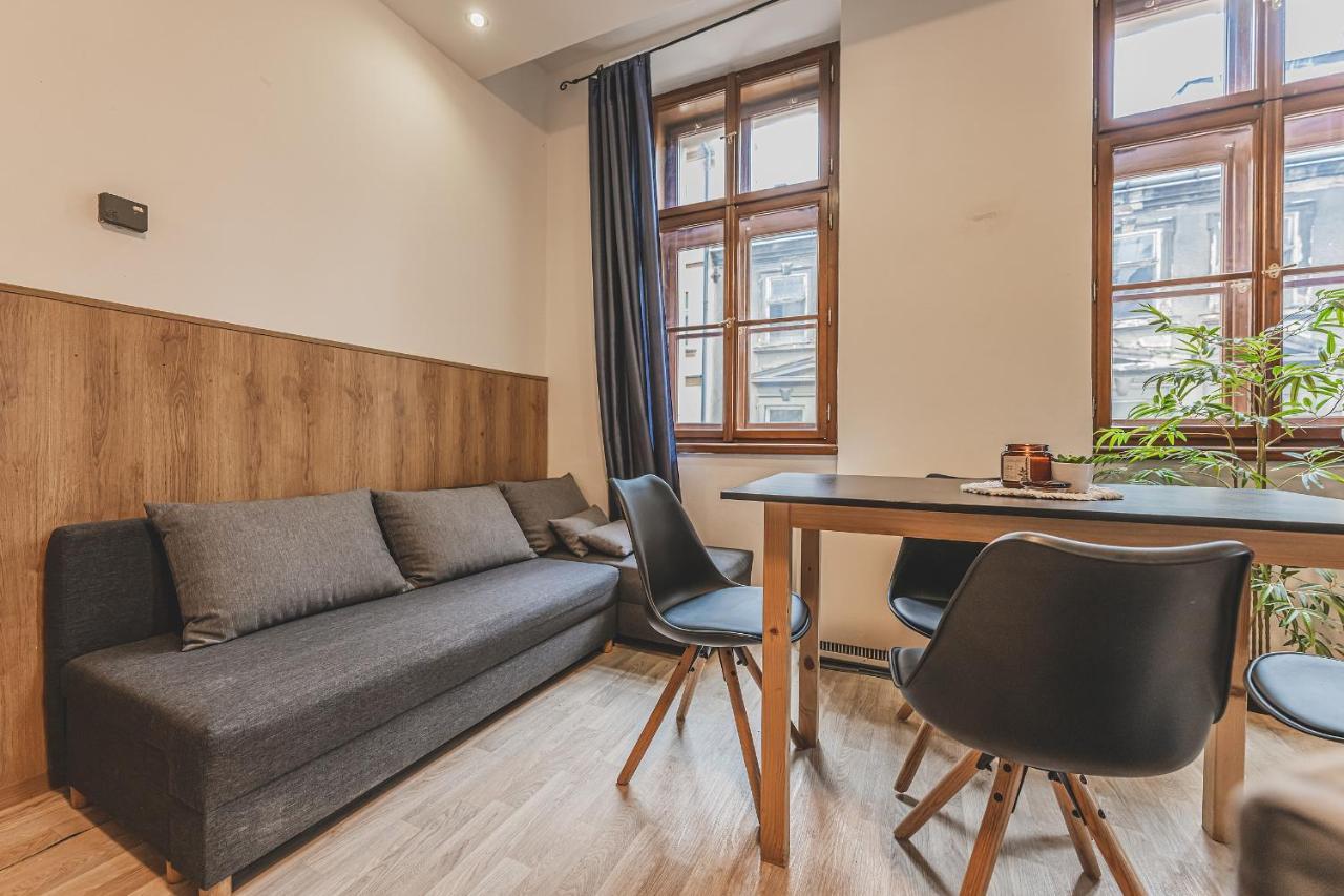 Carolina'S Central Apartment Hradec Králové Exterior foto